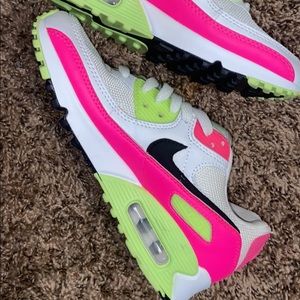 Nike air max shoes